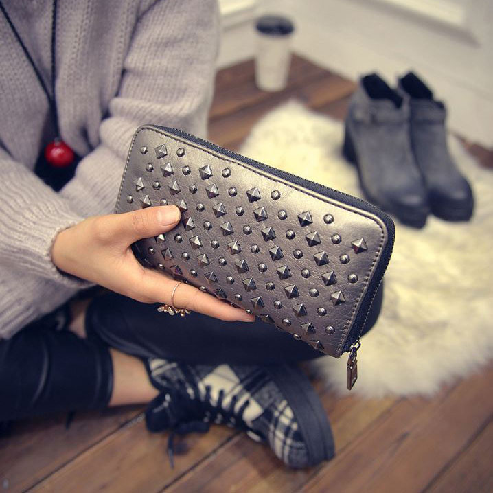 Famous Brand Luxury Pop Punk R – обзор и цена Women Bags Guess