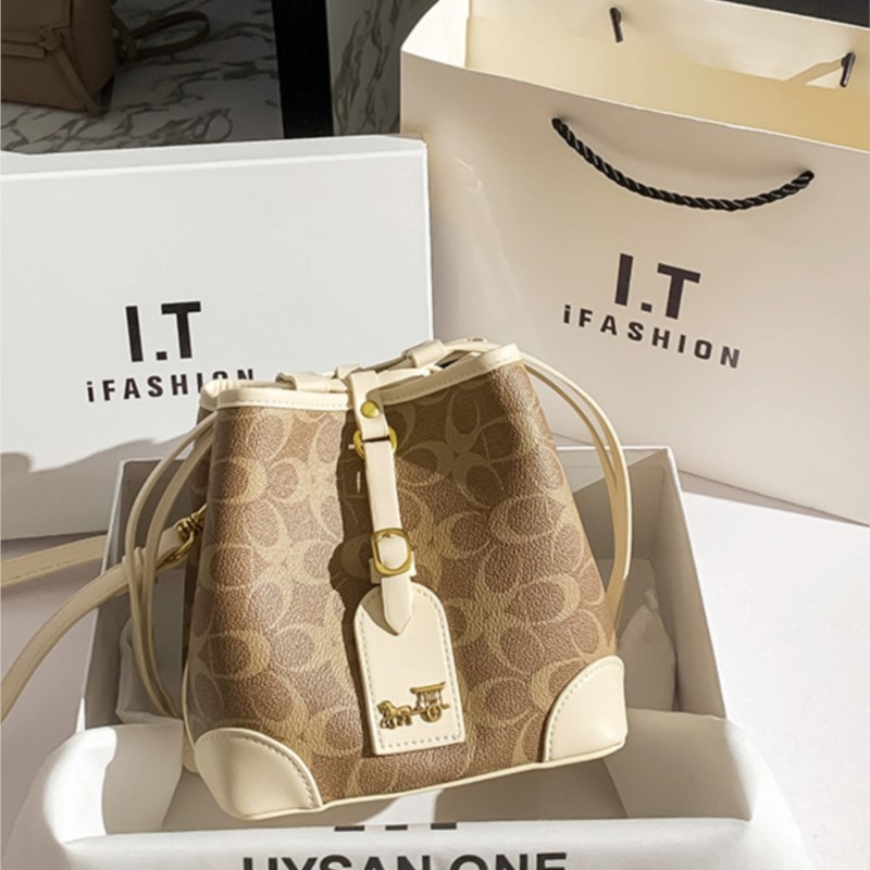 Light luxury women's handbag,  – обзор и цена Women Bags Guess