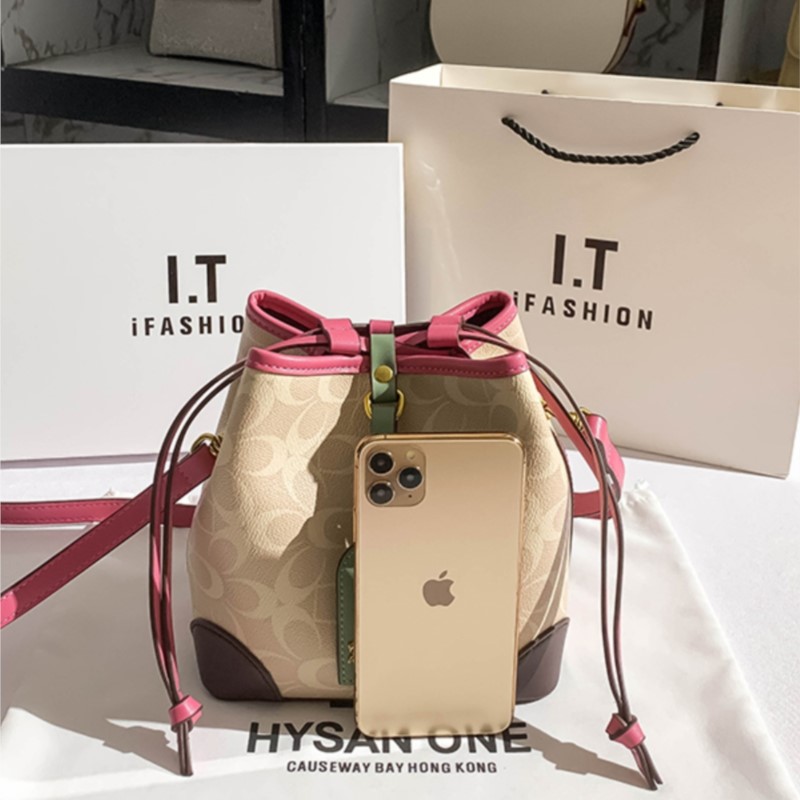 Light luxury women's handbag,  – обзор и цена Women Bags Guess