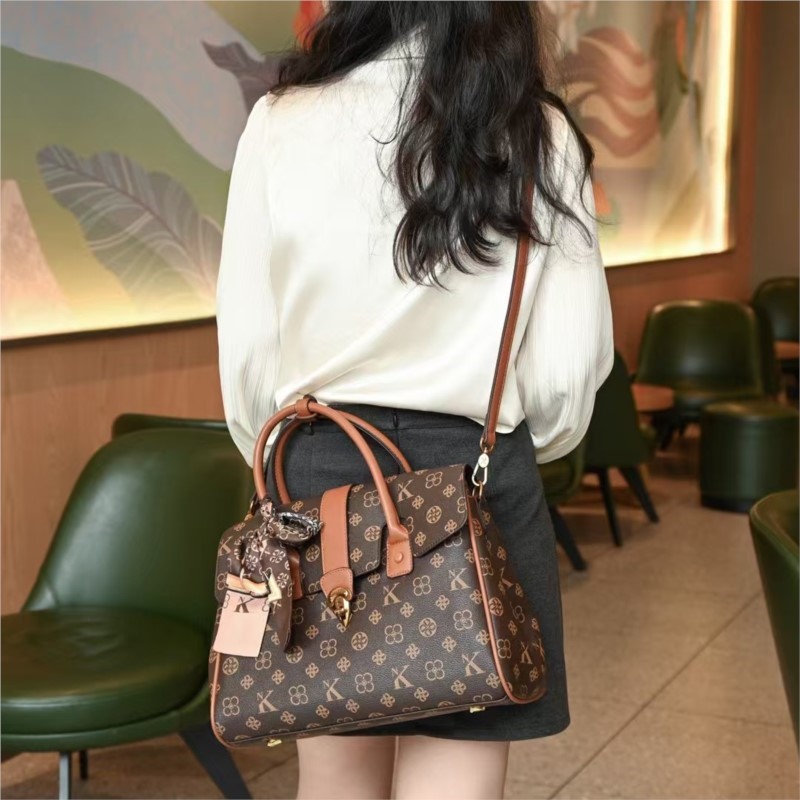 Light luxury brand women's bag – обзор и цена Women Bags On Sale