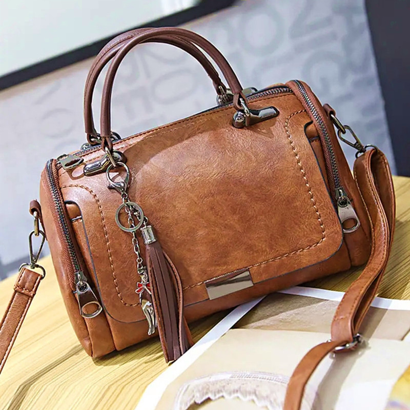 Yogodlns Tassel Decor Handbag, – обзор и цена Women Bags Guess